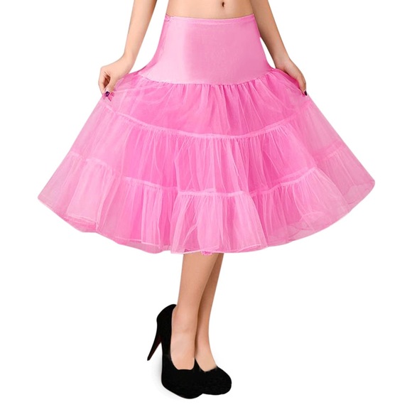 Pink crinoline - Picture 3 of 5